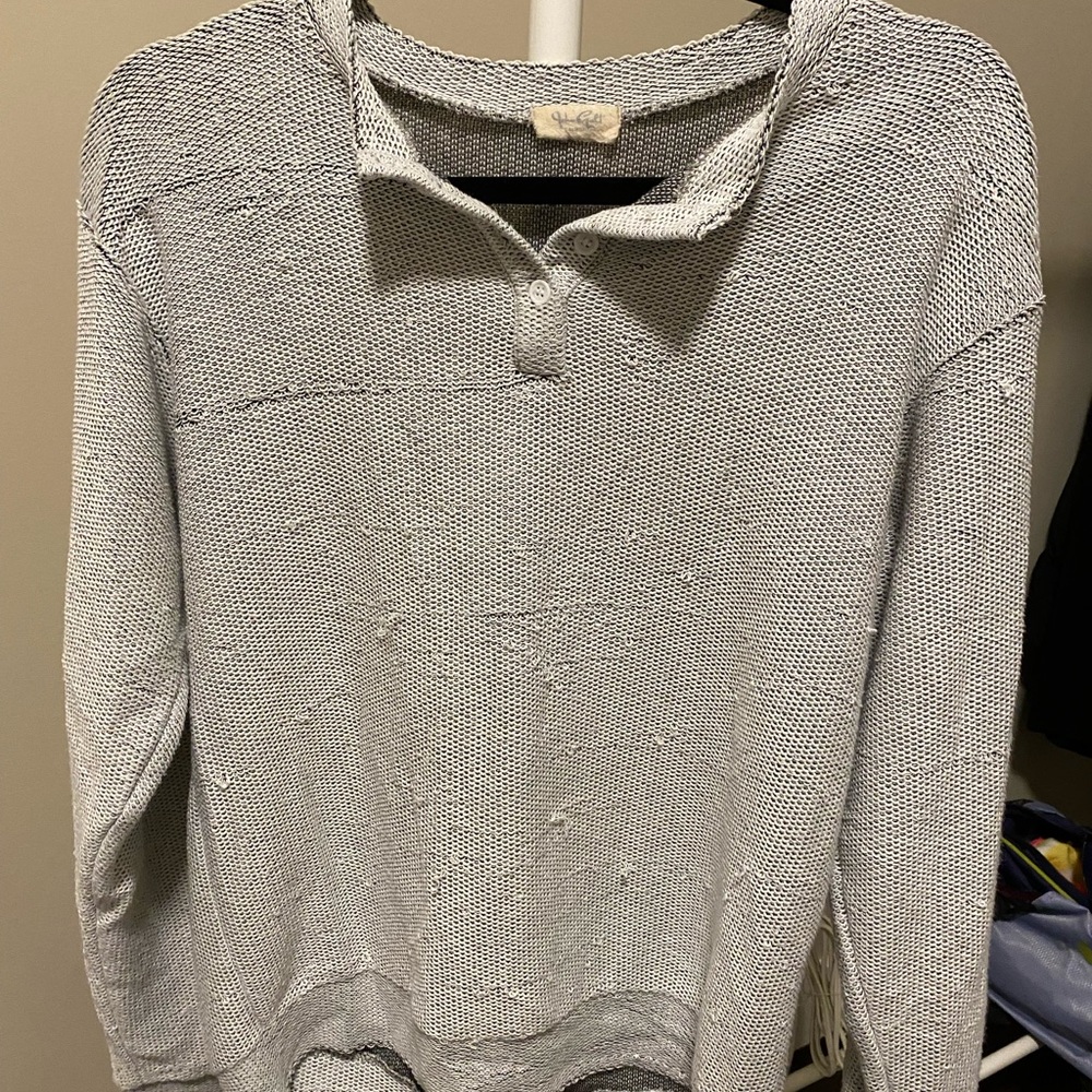 Brandy Melville Sweater